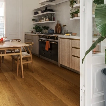 Clearance Pergo Lolland Pecan Wood Flooring 36.41m2 left