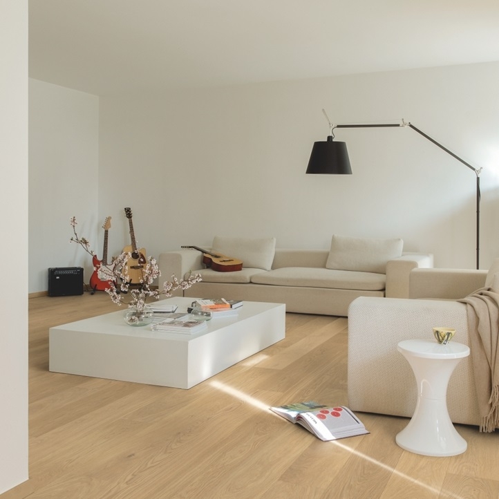 Quick-Step Livanto Elegant Oak Extra Matt Wood Flooring