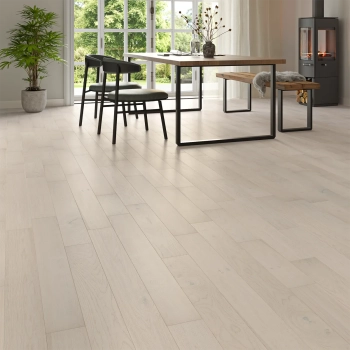 Colwyn Bay Engineered Oak