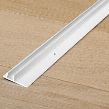 Quick-Step Skirting Board Track
