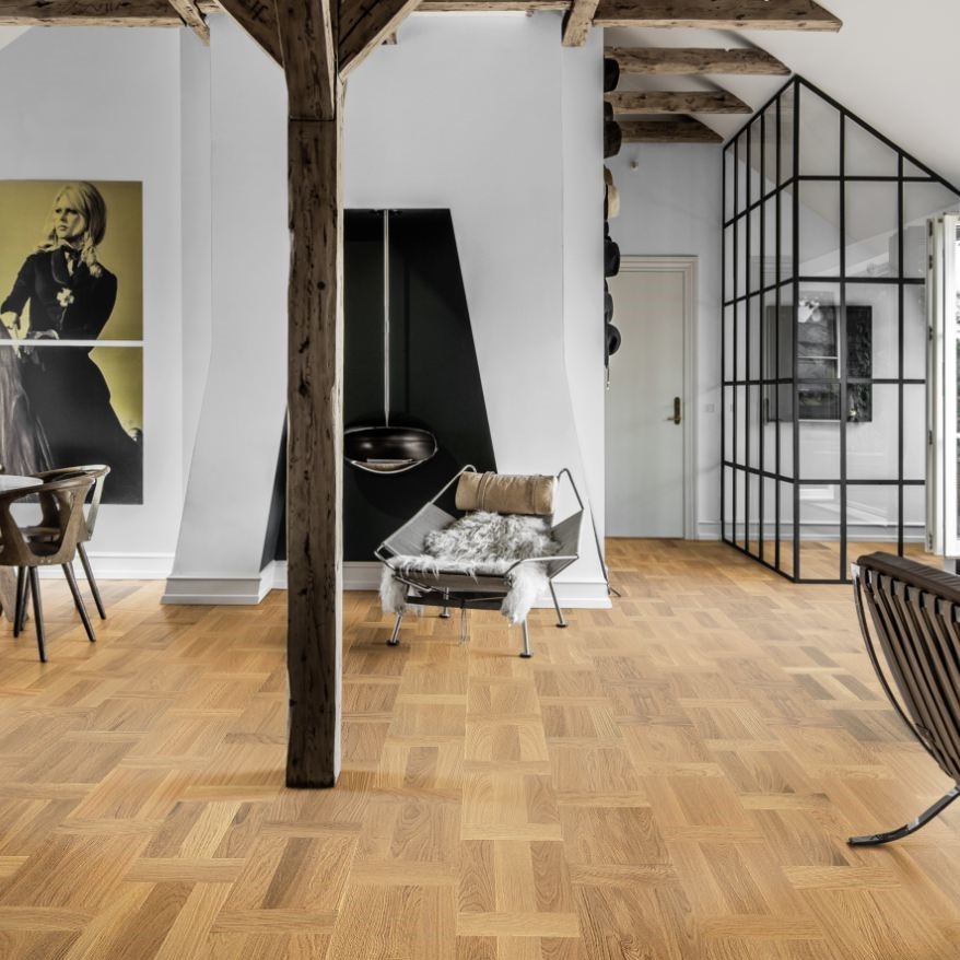 Kahrs European Renaissance Oak Palazzo Rovere Dutch Pattern